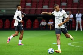 攀升的是陵 攀升的是陵